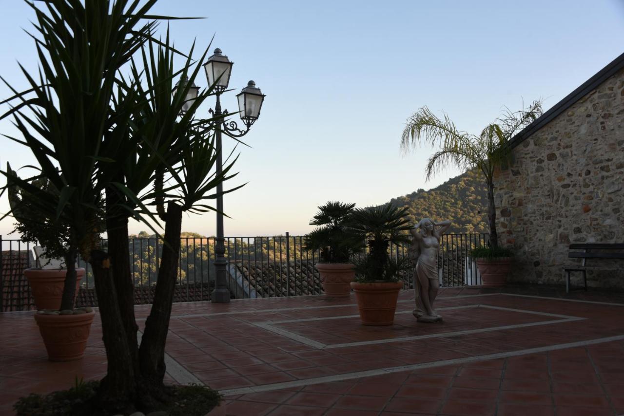 Sognando Nel Borgo